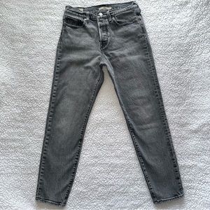 Levi’s Premium Wedgie jeans denim fade black grey distressed button fly big E 28